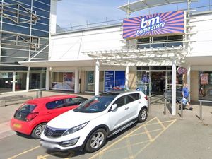 Supporting image for story: Serial thief stole chocolates and whiskey from shops he was banned from