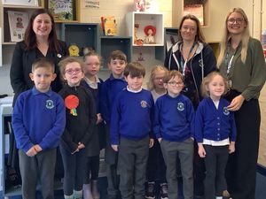 Shrewsbury MP Julia Buckley meets children and teachers at Woodfield Infant School.