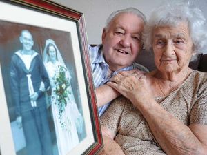 Supporting image for story: Platinum anniversary couple celebrate