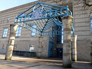 Supporting image for story: Man pleads guilty to possessing Class A drugs