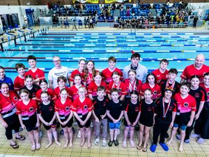 Supporting image for story: Newport swimmers give cracking performance at Christmas gala