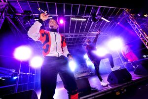 Rak Su performed for the lights switch-on event.