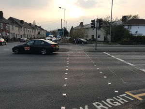 Supporting image for story: Birmingham New Road crash: Pedestrian hit by car in 'serious collision'