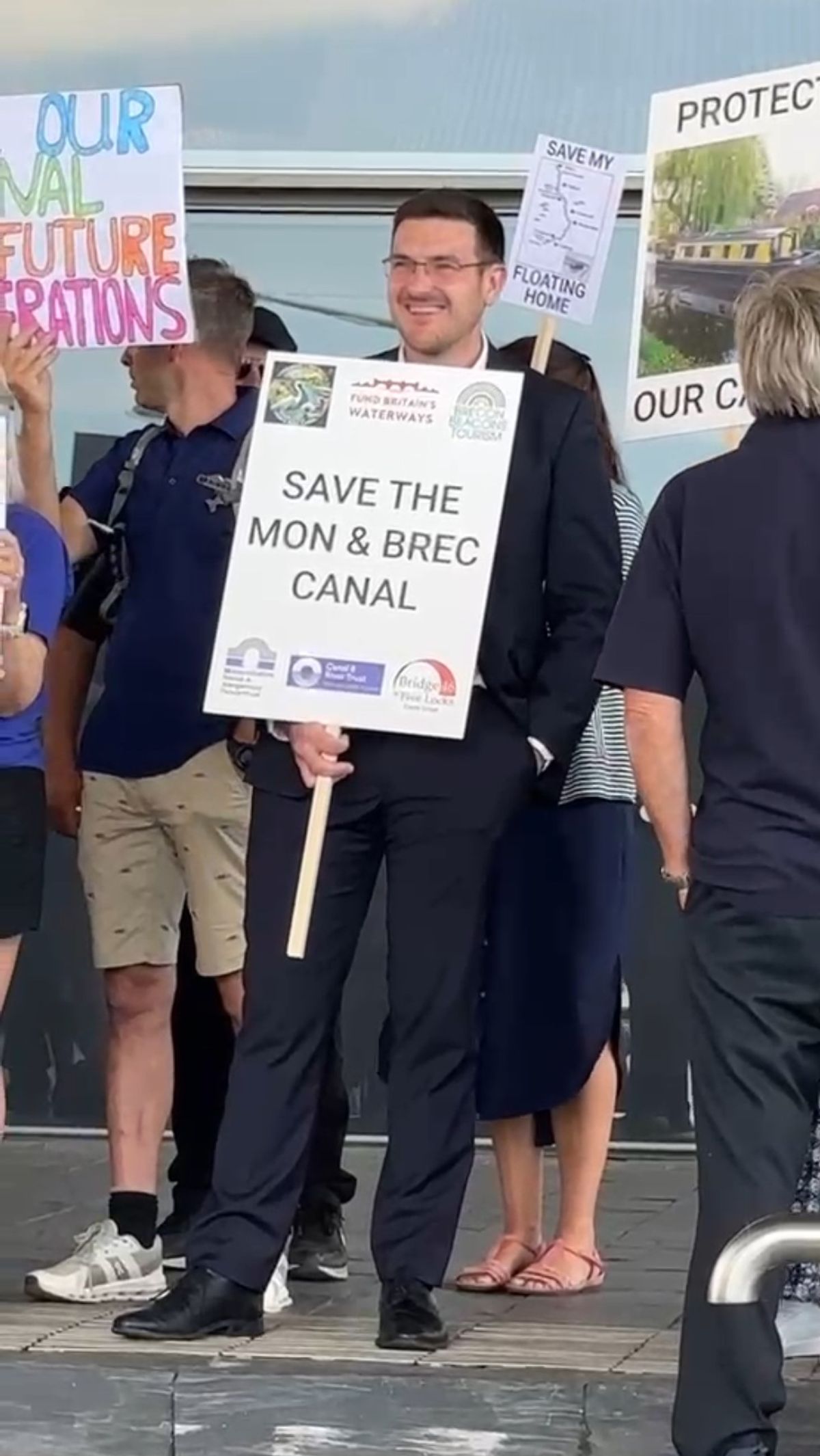 &ldquo;The Welsh Government must bring forward a plan that protects both the River Usk and the canal,&rdquo; James Evans said as protestors gather at the Senedd