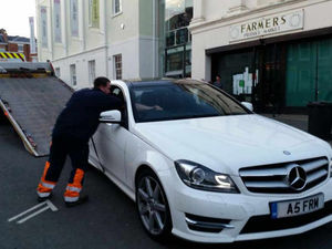 Supporting image for story: Fuel-ish mistake as Searchers star in car hitch before Shropshire concert