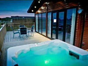 Supporting image for story: Luxury in a lavish lodge