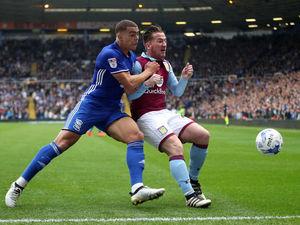 Supporting image for story: Ross McCormack missed training with Aston Villa 'because his gates were stuck'