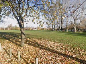 Supporting image for story: Fire crews called out to same Shrewsbury road twice in just over an hour -  police also involved