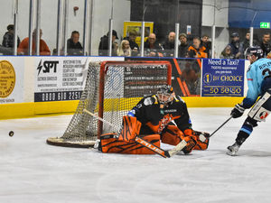 Supporting image for story: Brad Day is the shootout hero as Telford Tigers topple leaders