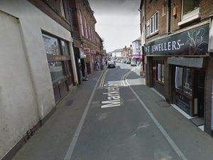 Supporting image for story: Police officer hit after Mercedes driven dangerously around Wellington 