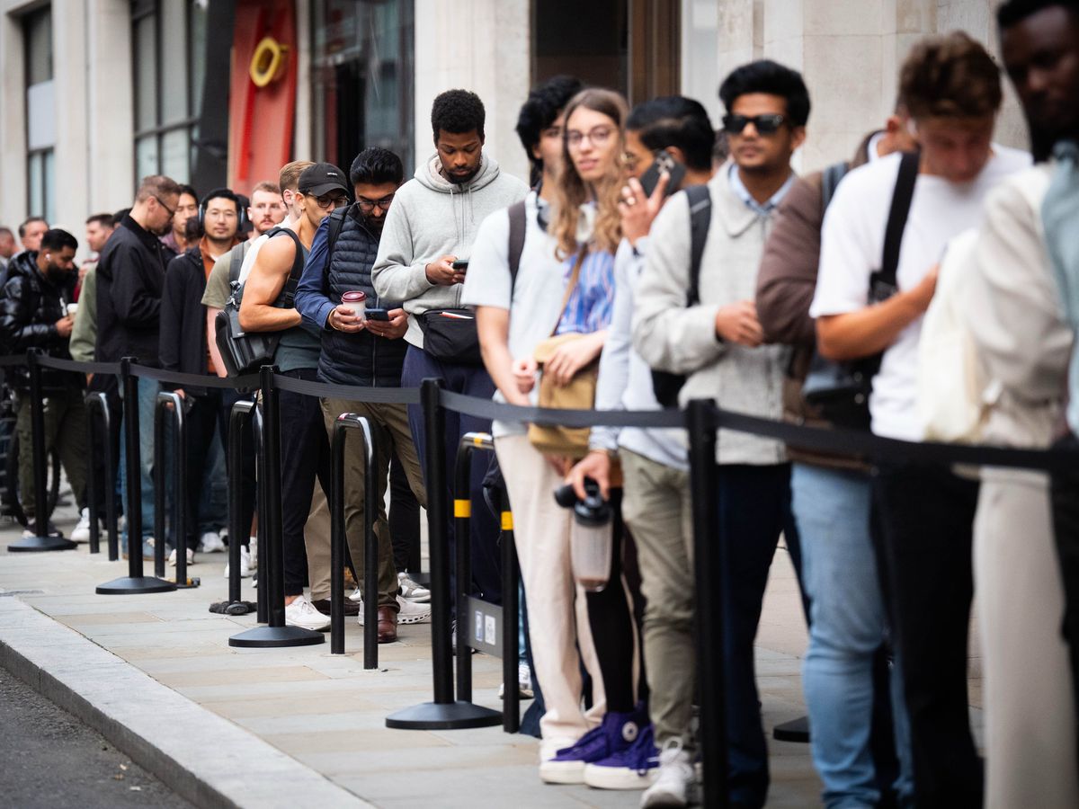 Apple fans queue up as the iPhone 17 goes on sale