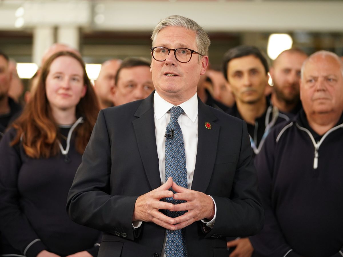 Starmer thanks emergency services following fire at former home