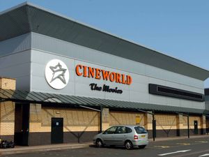 Supporting image for story: Cineworld targets major US cinema chain