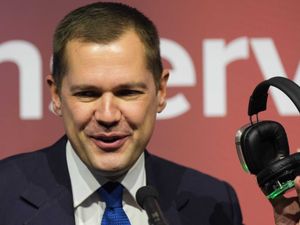 Supporting image for story: Conservatives’ social media strategy ’10 years out of date’, says Robert Jenrick