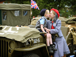 Supporting image for story: In pictures: Severn Valley Railway goes back to 1940s