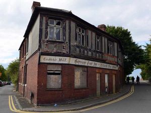 Supporting image for story: Former Dudley pub to become apartments after falling victim to vandals