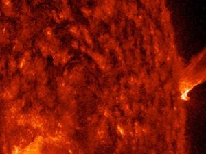 Supporting image for story: Nasa spacecraft captures solar eruption in incredible detail
