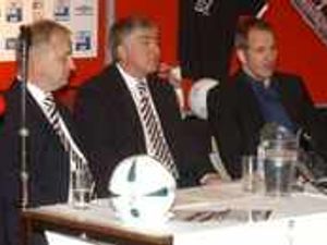 Supporting image for story: Bully has eyes on Wolves job