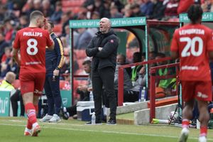 Supporting image for story: Shrewsbury Town: Michael Appleton believes success can come after hard times