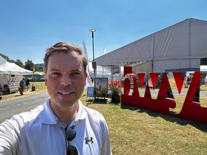 Ken, a huge supporter on the Eisteddfod field last week.