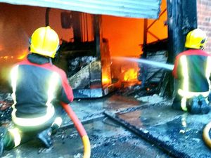 Supporting image for story: WATCH: Blaze rips through Wolverhampton factory