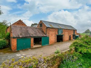 Supporting image for story: Barn with permission for conversion into unique family home put up for sale