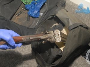 Supporting image for story: Police intercept sawn-off shotgun transfer organised by prisoners