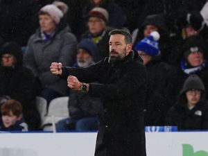 Supporting image for story: Ruud van Nistelrooy hails talisman Jamie Vardy after comeback draw with Brighton