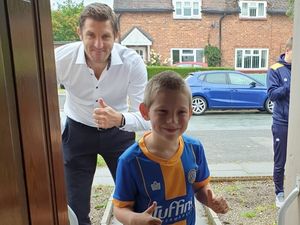 Supporting image for story: Surprise for young fan as Shrewsbury Town boss Sam Ricketts drops by