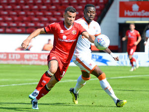 Supporting image for story: Walsall 0 Blackpool 0 - Report and pictures
