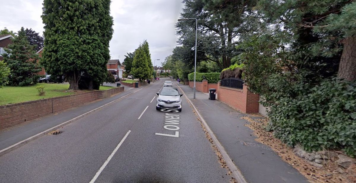 Diversions for bus service in Tettenhall as road closes for gas works