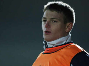 Supporting image for story: Bucks' Adam Dugdale in Crewe Alexandra trial