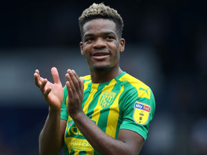 Supporting image for story: Albion negotiating new loan deal to keep Diangana