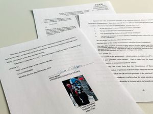 Supporting image for story: Judge orders release of boy, five, and father taken into custody in Minneapolis