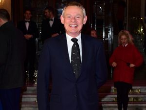 Supporting image for story: Martin Clunes reveals Christmas lunch plans after ‘fattening up’ Noel the calf