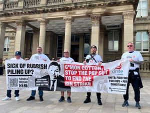 Supporting image for story: Birmingham City Council urged to ‘restart negotiations’ amid ongoing bin strike tensions