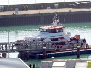 Supporting image for story: More than 600 people cross Channel day after baby died off French coast