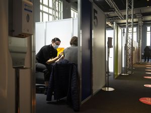 Supporting image for story