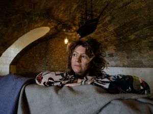 Supporting image for story: Shop walls to be covered in chocolate in Anya Gallaccio art installation