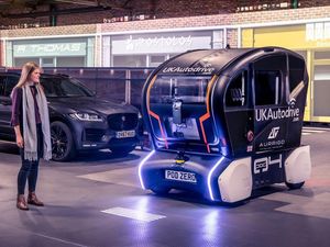 Supporting image for story: Jaguar Land Rover tests self-driving pod that projects light to show intentions