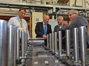 Supporting image for story: Cable hails future of manufacturing