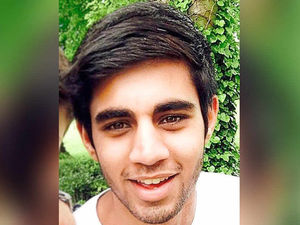 Supporting image for story: Tributes to tragic Walsall teenager found on tracks near New Street station