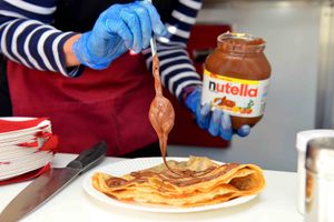 Chocs away – adding some Nutella