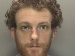 Supporting image for story: Man faces jail time after stabbing waiter at Indian restaurant with carving knife