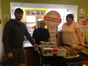 Supporting image for story: Kind pub donates food to Walsall community
