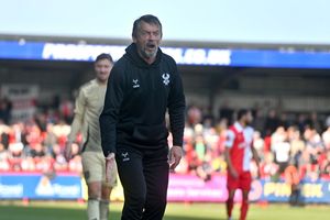 Kidderminster Harriers V Scarborough Athletic. K:  Phil Brown.