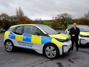 Supporting image for story: Greener cars with blue lights as force goes electric   
