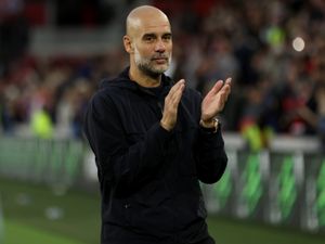 Supporting image for story: Pep Guardiola plans Alex Ferguson and Arsene Wenger dinner as he makes history