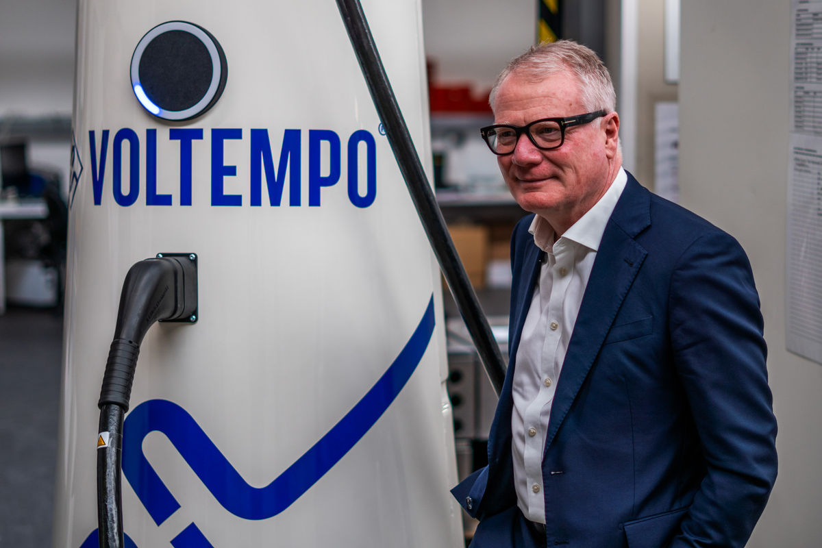 Mayor visits Birmingham factory to see green technology powering the UK’s zero-emission future