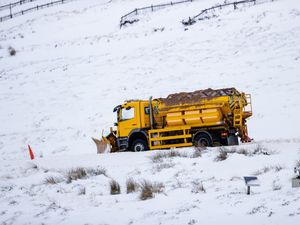 Supporting image for story: Fresh amber snow warning issued as wintry conditions bring disruption